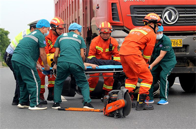 萨迦沛县道路救援